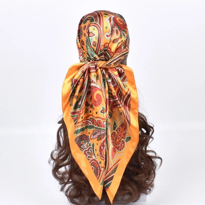 Le Foulard en Soie
