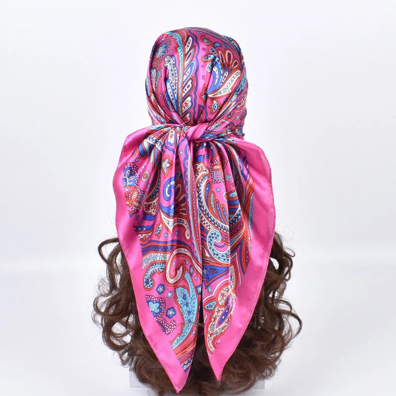 Le Foulard en Soie