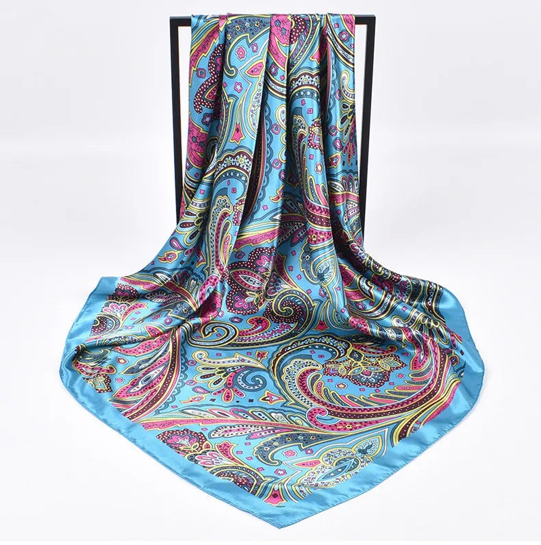 Le Foulard en Soie